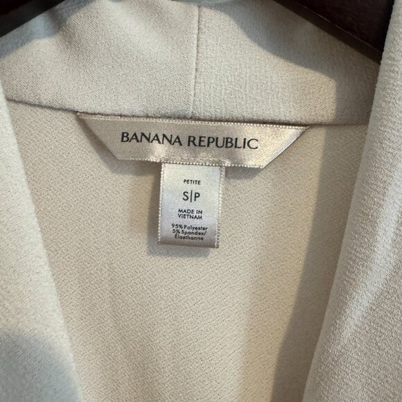 🩶 Banana Republic Faux Wrap Blouse | Size S | Like New - Picture 5 of 6
